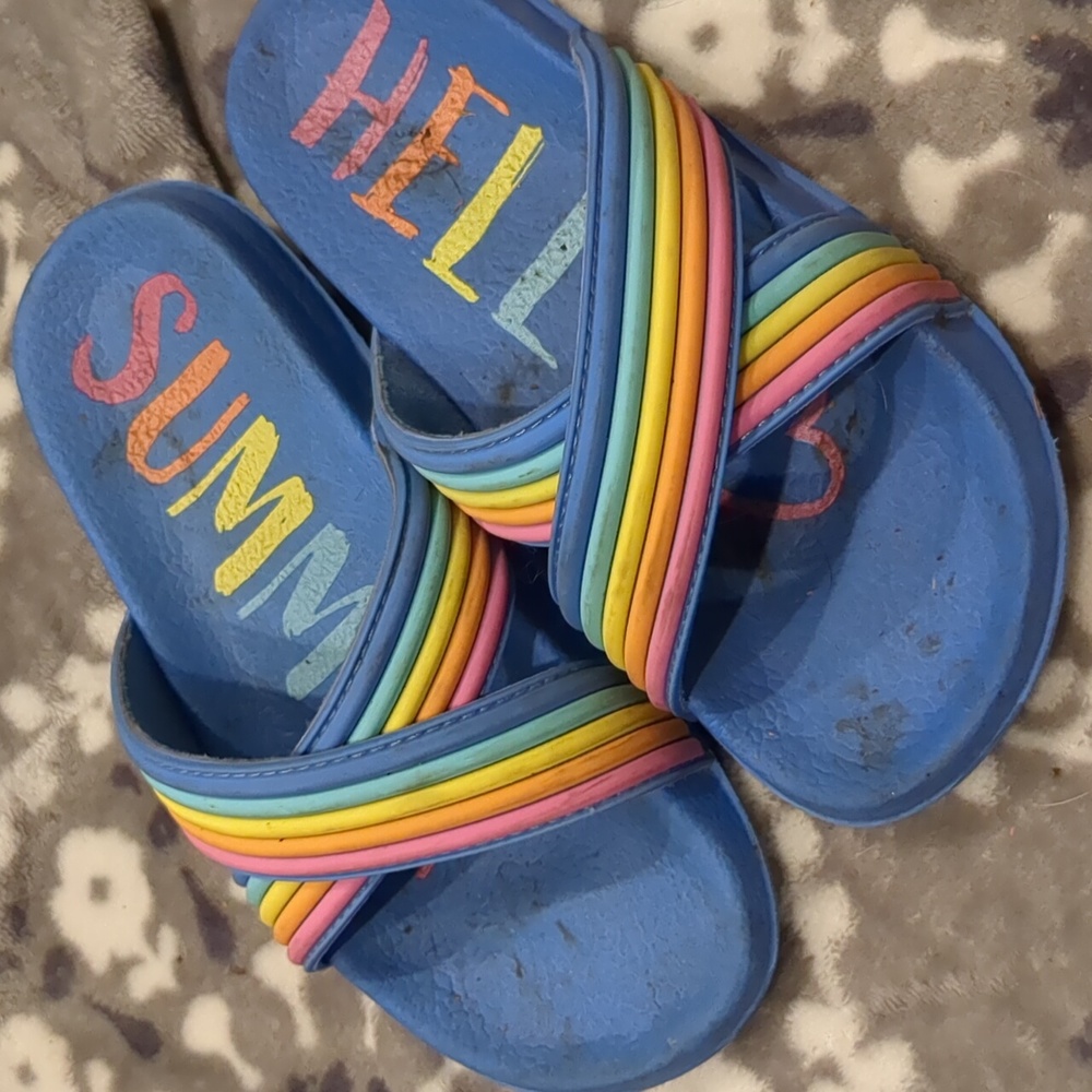 Girls "Hello Summer" Slides